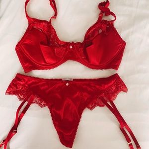 Savage X Fenty Red lingerie set